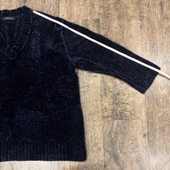 Zara Oversized Dark Blue Knit Sweater - Picture 7 of 8